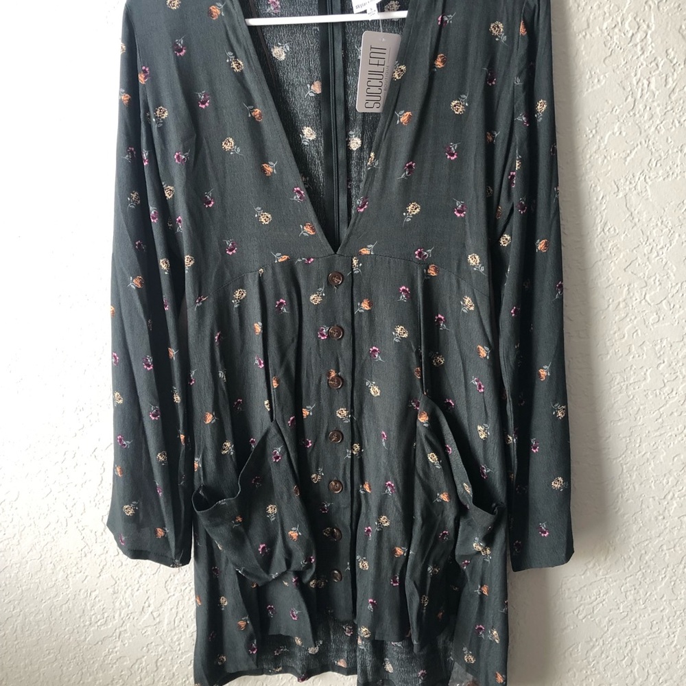 Green floral dress - Picture 2 of 4